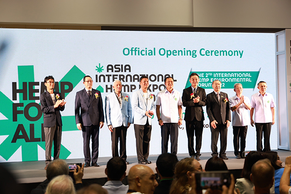 ดร.ซีบีดี ร่วมออกบูธแสดงนวัตกรรมในงาน Asia International Hemp Expo 2022  ติดปีกอุตสาหรรมสมุนไพรไทยสู่ระดับเอเชีย