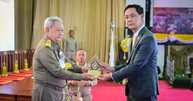 SCG รับมอบโล่เกียรติคุณองค์กรสนับสนุนโครงการ “สืบสานงานพ่อ ต่อยอดทุนเล่าเรียนหลวงสำหรับพระสงฆ์ไทย”