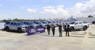 ส่งมอบ Ford Ranger DBL XLS ล็อตใหญ่ 22 คัน