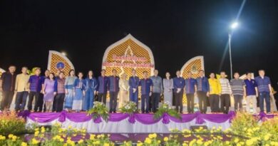 รมว.วธ. เปิดงานไหลเรือไฟโบราณเชื่อมวัฒนธรรมสองฝั่งโขง