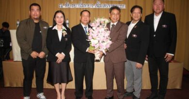 ประชุมใหญ่สามัญประจำปี 2569 มูลนิธิกองทุนพัฒนาการกีฬา บรรยากาศคึกคัก “คนกีฬา” ร่วมเสวนา “การพัฒนาระบบกีฬาของชาติอย่างยั่งยืน” ดร.ณัฏฐ์ ธีรณัฐสุภานนท์ ยืนหนึ่งนั่งประธานมูลนิธิกองทุนพัฒนาการกีฬาอีกวาระ “คนกีฬาและสื่อมวลชนกีฬาร่วมแสดงความยินดี”