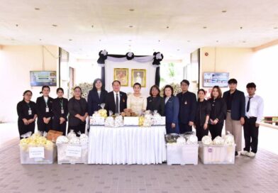 มทร.ธัญบุรี ผนึกกำลังเทศบาลตำบลธัญบุรี จิตอาสาประดิษฐ์ดอกไม้จันทน์ 15,000 ดอก